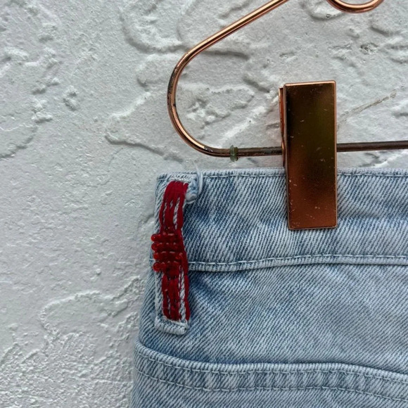 Desigual Womens Embroidered Flower Cropped Denim Jeans Light Blue Size 44 - Picture 13 of 16